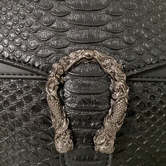 Black crossbody/shoulder/handbag chain bag - Picture 5 of 8
